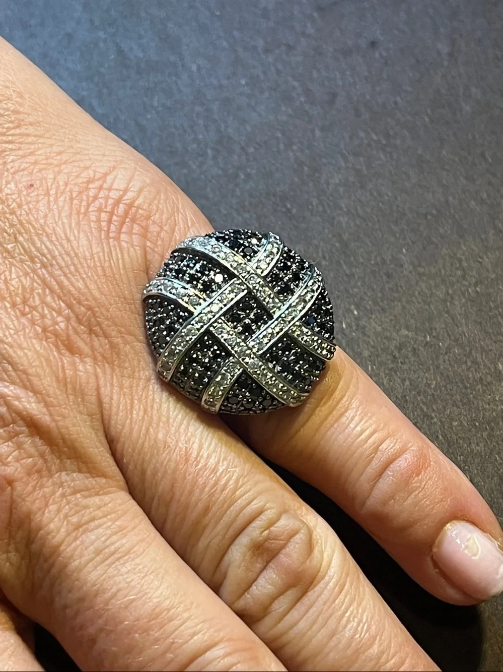 Vintage sterling silver ring